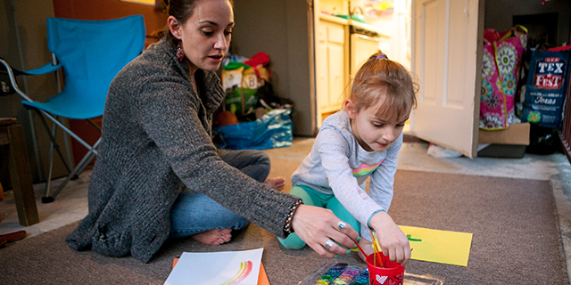 Erin Meredith of Austin, Texas, a single mother of two, paints with her daughter. The share of U.S. children living with an unmarried parent has more than doubled since 1968. (Ilana Panich-Linsman for The Washington Post via Getty Images)