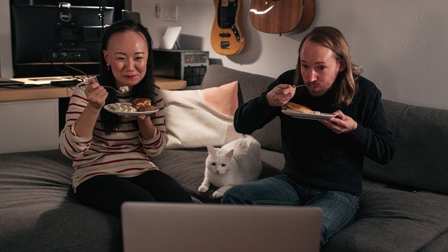 A couple celebrates Thanksgiving with friends by having dinner together over a Zoom video call on Nov. 22, 2020, in New York City. (Scott Heins/Getty Images)