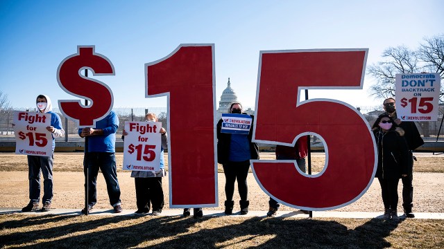 Most Americans support a $15 federal minimum wage